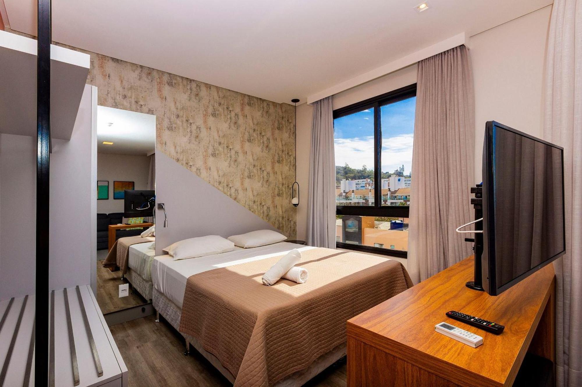 Aion Suites 302 - Lindo Apartamento Com Vista Para O Mar, A 60M Da Praia De Bombinhas, Com Piscina E Academia No Rooftop. Екстериор снимка