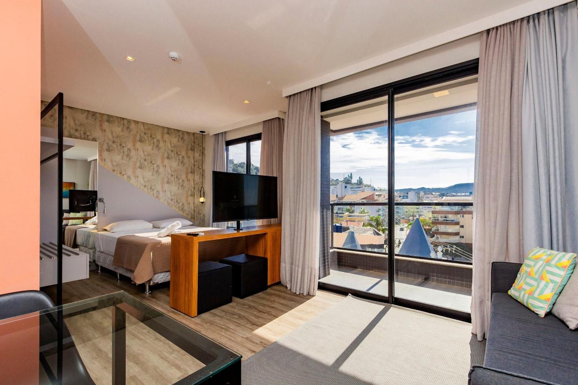 Aion Suites 302 - Lindo Apartamento Com Vista Para O Mar, A 60M Da Praia De Bombinhas, Com Piscina E Academia No Rooftop. Екстериор снимка